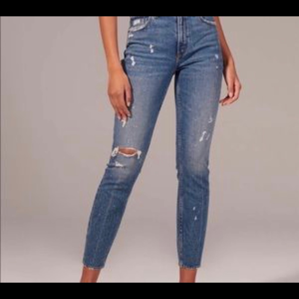 Abercrombie mom jeans size 4